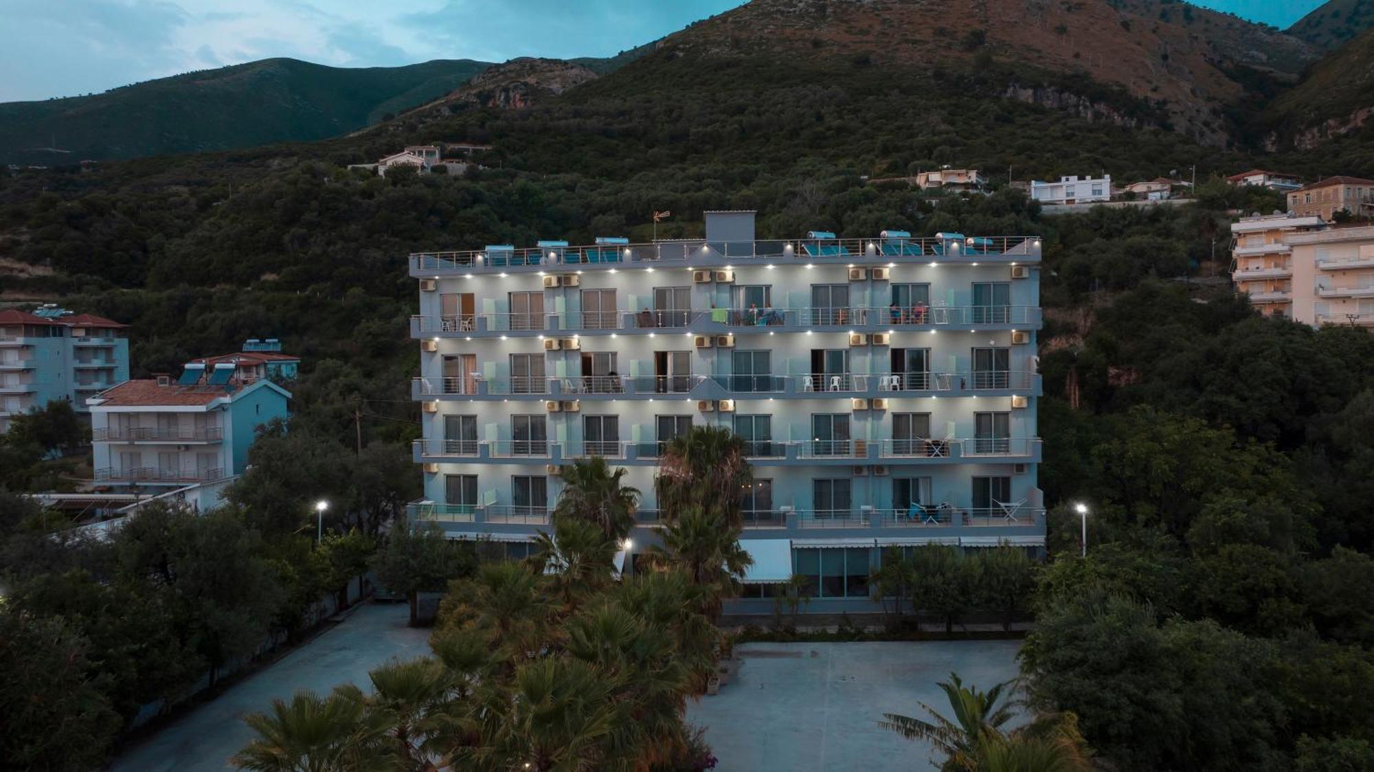 Hotel Blue Days Borş Dış mekan fotoğraf